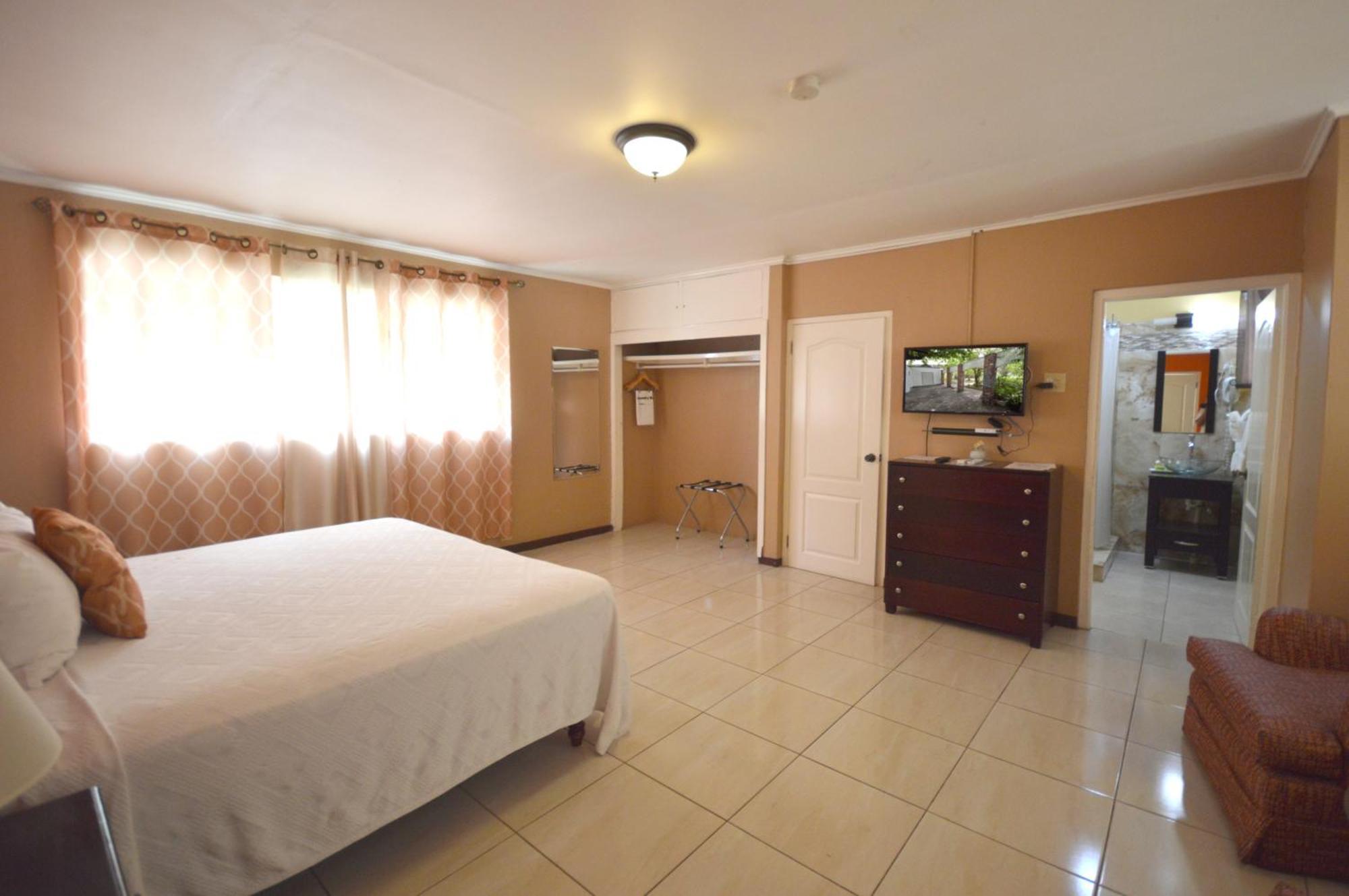 The Liguanea Club Hotel คิงส์ตัน ภายนอก รูปภาพ